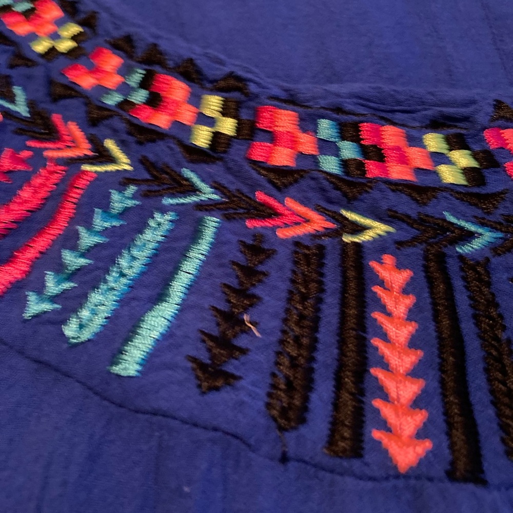 Embroidered Blue Women's Top - Picture 2 of 4